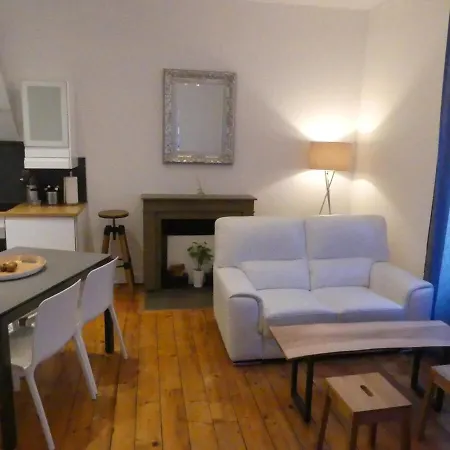 Hotegam Agency, 70 Rue Thiers Championnet, Close Sncf, New & Design, 2 Bedrooms, 1 Office