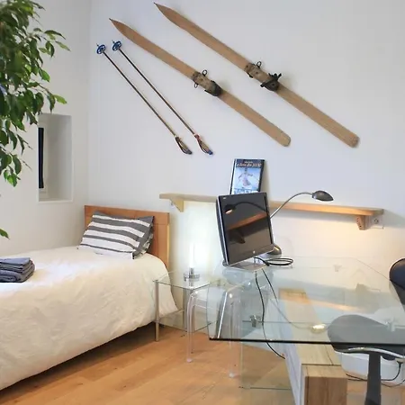 Hotegam Agency, 70 Rue Thiers Championnet, Close Sncf, New & Design, 2 Bedrooms, 1 Office Apartament